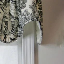 Victoria Park Toile Lined Scallop Window Valance 70in X 15in By Ellis Curtain