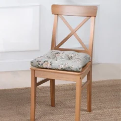 Ellis Bella Rose Gorgeous Medium Scale Printed Floral Pattern Non-Skid Chair Pad -Ellis Curtain Shop GUEST e3bf7bde efb0 4693 a82c e4b7c7328729