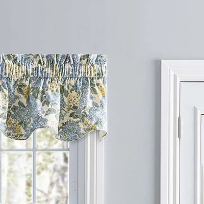 Ellis Hydrangea Classic Pattern Printed 3" Rod Pocket Window Scallop Valance Lined 70"x15" Blue 2 Ellis Hydrangea Classic Pattern Printed 3" Rod Pocket Window Scallop Valance Lined 70"x15" Blue - Image 2